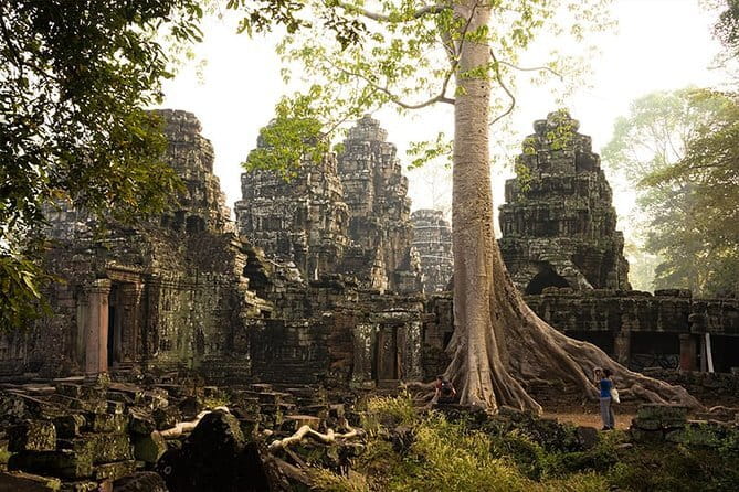 1-Day Angkor Wat Cycling Tour: Scenic Bike Adventure in Siem Reap - Stop by Stop: From Angkor Wat to Ta Prohm and Beyond