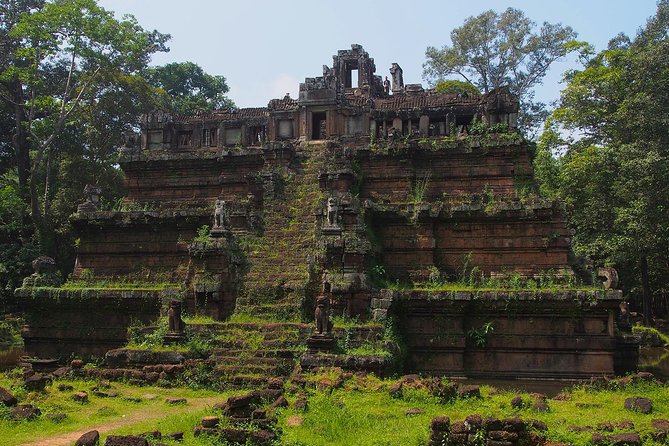 1-Day Angkor Wat Sunrise & All Interesting Temples Private Tour - Ta Prohm: The Tree Roots and the Movie Connection