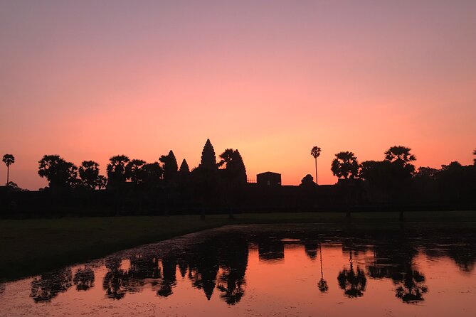 1 Day | Angkor Wat Sunrise with Small Tour - Why Angkor Wat Sunrise feels different when you get there early