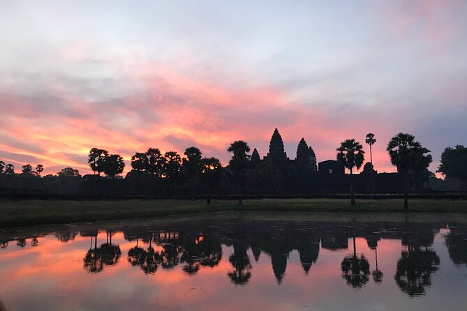 1 Day | Angkor Wat Sunrise with Small Tour - Stop 2: Angkor Thom’s Great City and the gate symbolism