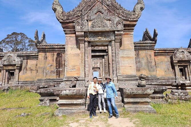 1 Day Beng Mealea ,Koh Ker Pyramid Temple and Peah Vihear Temple - Koh Ker Pyramid Temple: why this remote capital feels different