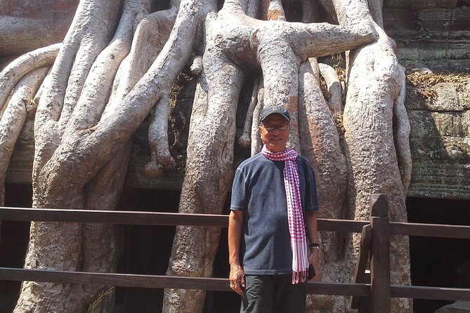 1-Day private Angkor Temple Tour with Sun Rise by Tuk Tuk from Siem Reap - Terrace of the Elephants and Terrace of the Leper King: where the stone tells stories