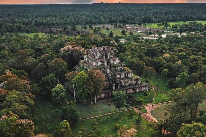1 day special Tour: Angkor Wat,Bayon,Ta Prohm, Bantey srei and Beng Mealea - Price and value: what $162.06 per group really means