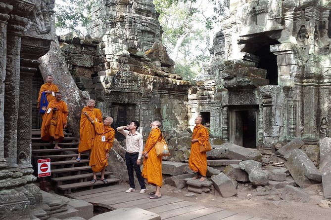 1day private tour all main temple in Angkor,sunset at TonleSap floating village - Price and value: what $111 per group really buys