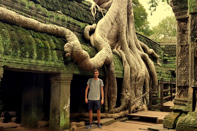 1day private tour to all majestic Temples in Angkor and Sunset - Phnom Bakheng sunset: your uphill walk and the payoff