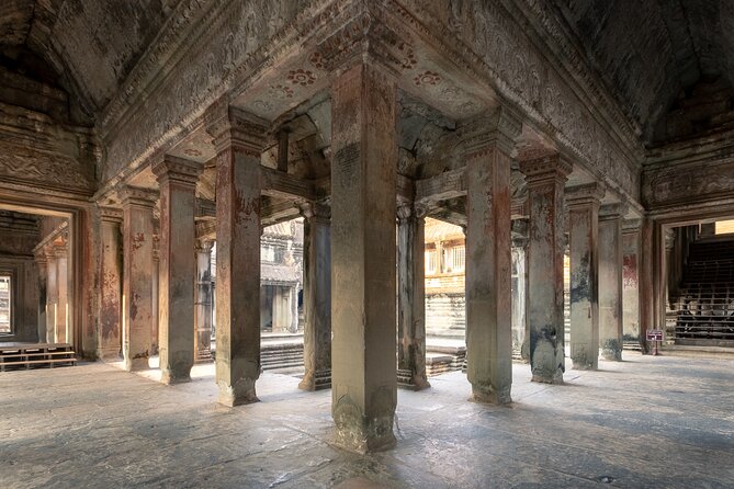 2-Day 'Angkor & Village' Tour - Kompong Phluk by boat, or the Preah Khan alternative route