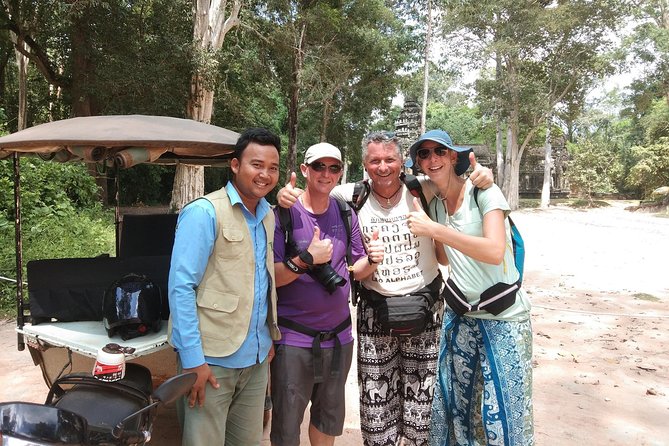 2-Day Angkor Wat Sunrise tour, Banteay Srei & Tonle Sap lake - Banteay Srei: why it’s worth caring about even when it’s not the headline