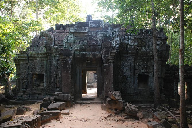 2-Day Angkor Wat & Tonle Sap Tour - Price and value: what $250 per group really covers
