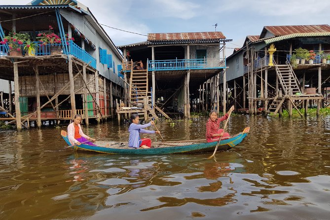 2 Day private tour: Small tour, Big tour, sunrise and sunset,floating village. - Day 2 at 4:45 am: Angkor Wat sunrise, then Bayon and Ta Prohm