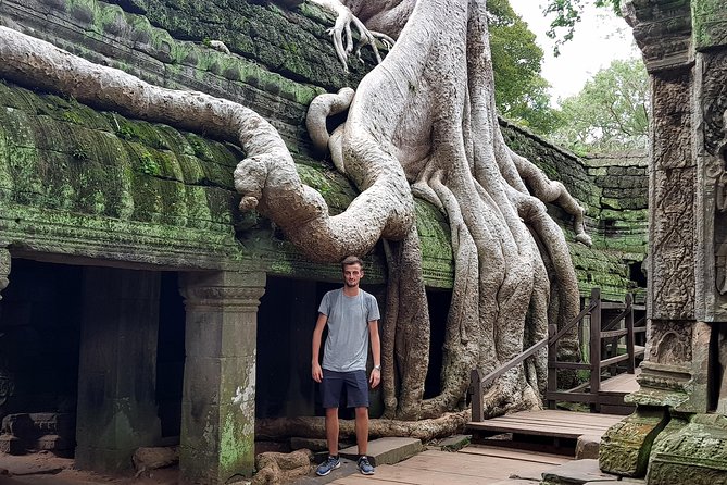 2-Days Private Tour in Angkor Sunrise, Banteay Srei and Beng Mealea Temple - Banteay Srei: why this temple is worth the extra effort