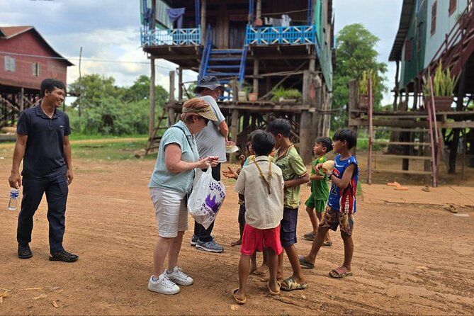2 Days Tour in Siem Reap including Lunch, Dinner & Apsara Show - Phnom Bakheng and a sunset stop that actually gives you a payoff