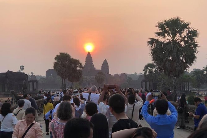 3-D Angkor Temples With One Sunrise - Day 3: Kampong Kleang on stilts, plus a boat trip on Tonle Sap