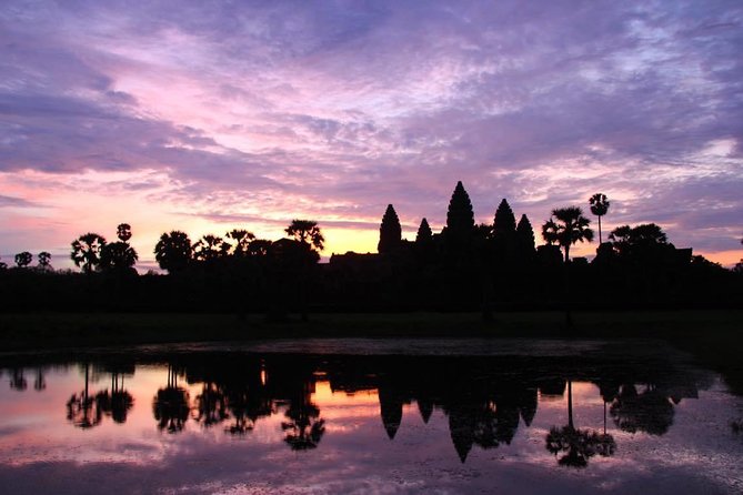 3-D Angkor Temples With One Sunrise - Who this Angkor with sunrise and Tonle Sap tour is best for