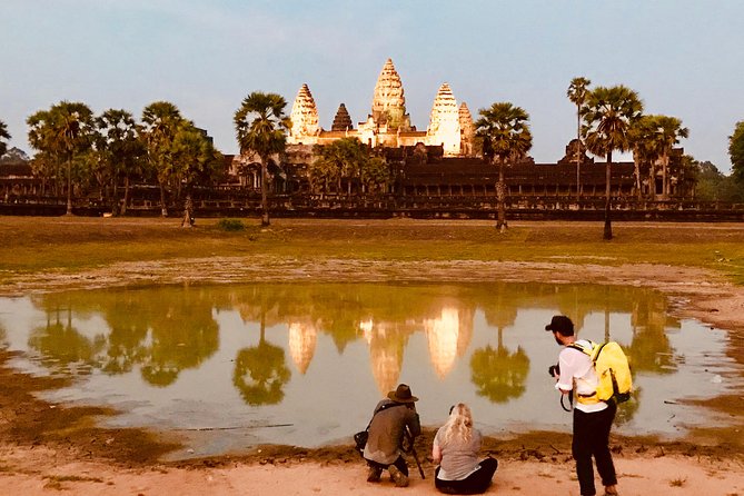 3-Day Tour of Siem Reap, Angkor Temples & Phnom Kulen Waterfall - Day 1: Angkor Wat, Angkor Thom, and the sunset push to Phnom Bakheng