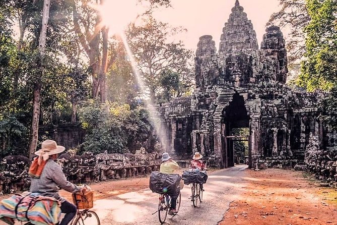 3-Day Tour(Unforgettable Angkor Temple Complex, Banteay Srei& Floating Village) - Price Breakdown: What the $245 Includes and What You Buy Separately
