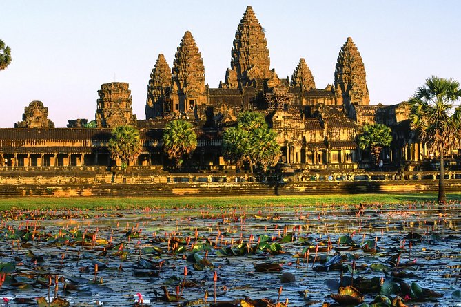 4-Day Tour from Siem Reap to Phnom Penh - Getting started in Siem Reap with Tonlé Sap and Artisans D’Angkor