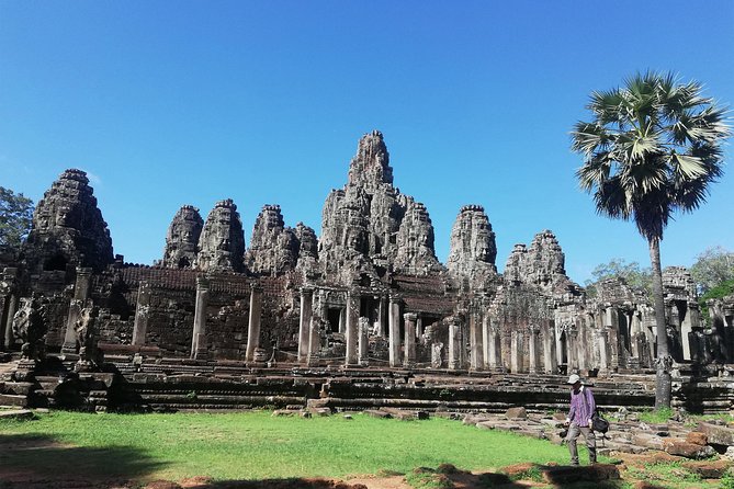Afternoon Angkor Wat Private Tour with Sunset - Stop 3, Bayon Temple: faces, symmetry, and a good use of time