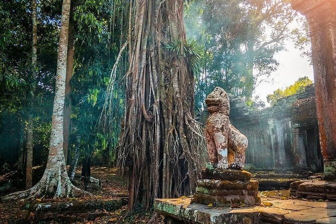 Amazing full day TUKTUK tour - Angkor Wat for Sunrise or Sunset, with About 2 Hours