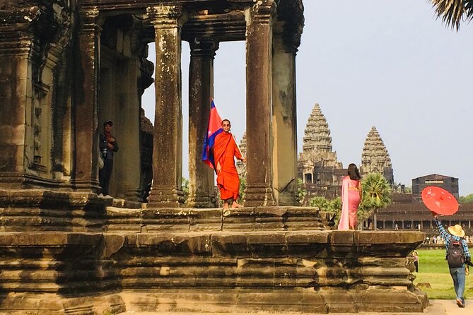 Angkor Full Day Tour All The Main Temples - Your driver-guide and the feel of a private temple day