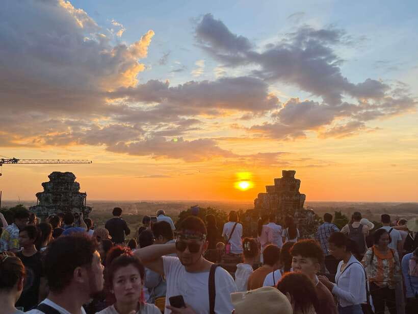 Angkor Highlights and Sunset Tour - Bayon’s face towers and Ta Prohm’s movie-famous tree roots