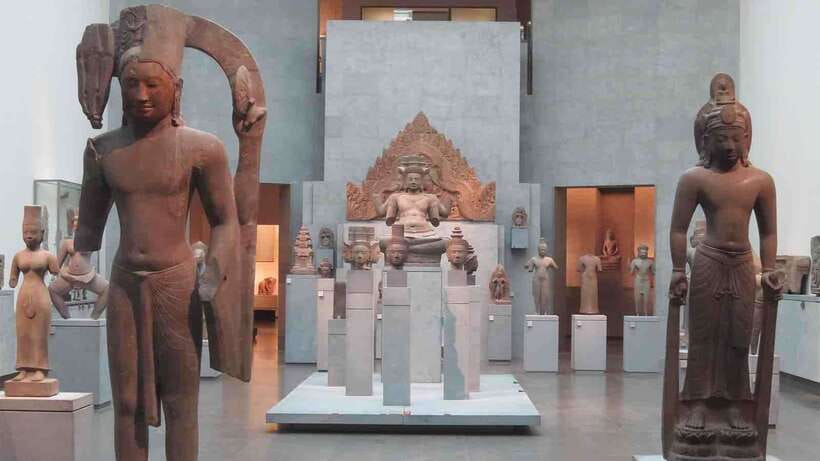 Angkor National Museum Ticket with Tuk-Tuk Pick-Up - The 1000 Buddha Statues: Art You Can Use to Read the Temples