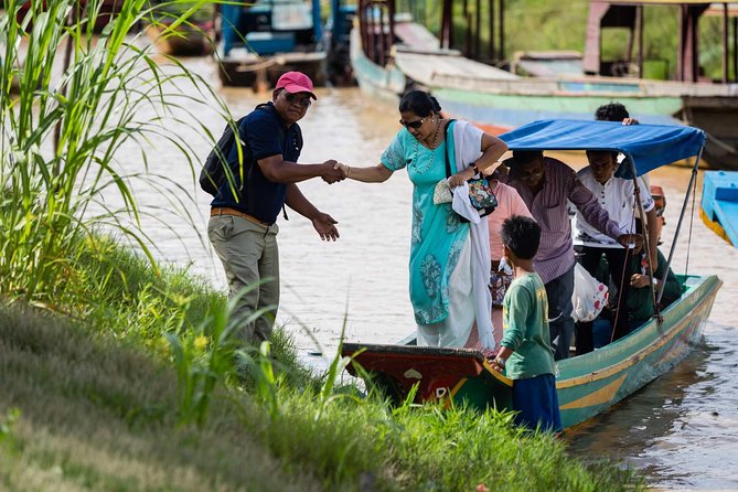 Angkor Sunrise & Floating Village Sunset Full-Day Siem Reap Tour - How Angkor Sunrise and Kompong Phluk Sunset Turn One Day Into Two Worlds