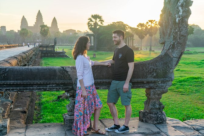 Angkor Sunrise Vespa Tour / Tuk Tuk or Car - Angkor Thom and Bayon: how to see the giant faces