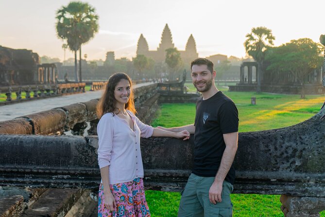Angkor Sunrise Vespa Tour / Tuk Tuk or Car - Small-group setup, guides, and the safety factor