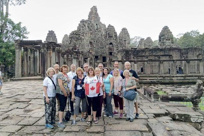 Angkor Temple Tour with Sunset - Small Group - Phnom Bakheng at Sunset: The Evening Payoff and Weather Checks