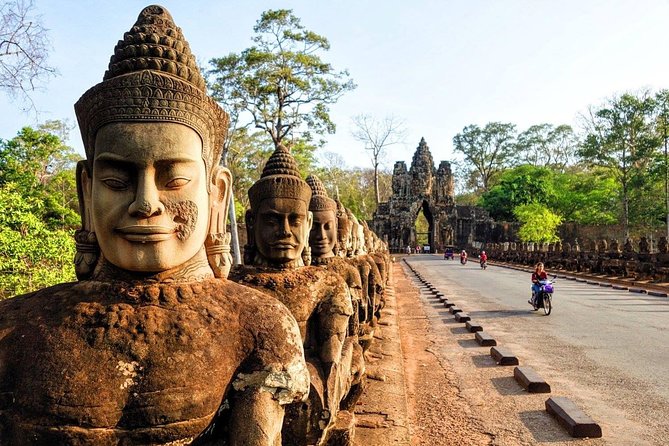 Angkor Wat Admission Ticket - Small circuit highlights and water features: Pre Rup, Ta Keo, Ta Som, Srah Srang