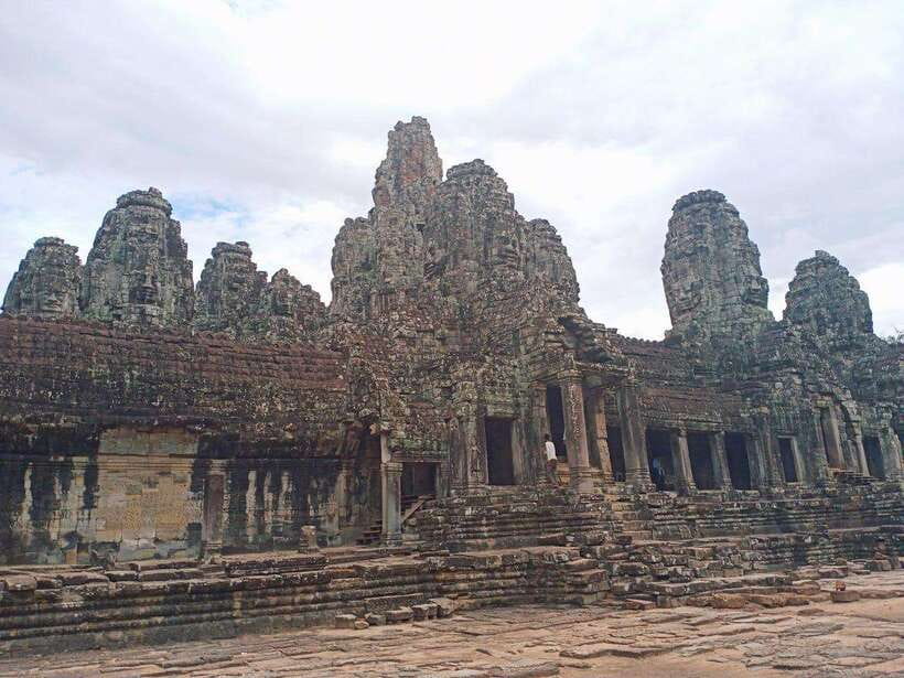 Angkor Wat, Angkor Thom, and Ta Prohm Day Trip with Sunset - Ta Prohm: Jungle Trees, Root Shadows, and Photo Time
