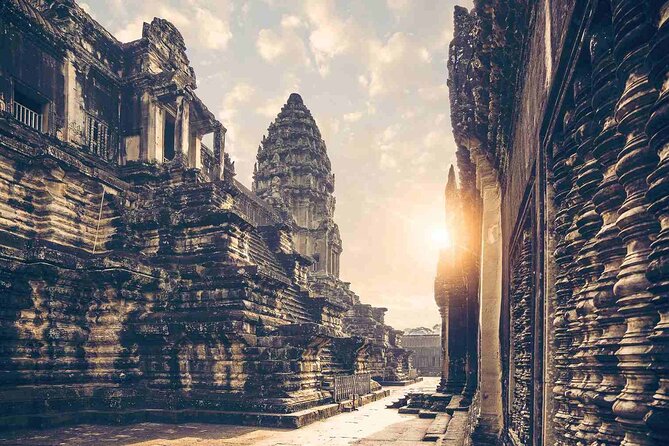 Angkor Wat, Angkor Thom & Elephant Terrace Half-Day Tours - Why this Angkor Wat, Thom, and Elephant Terrace combo makes sense in Siem Reap