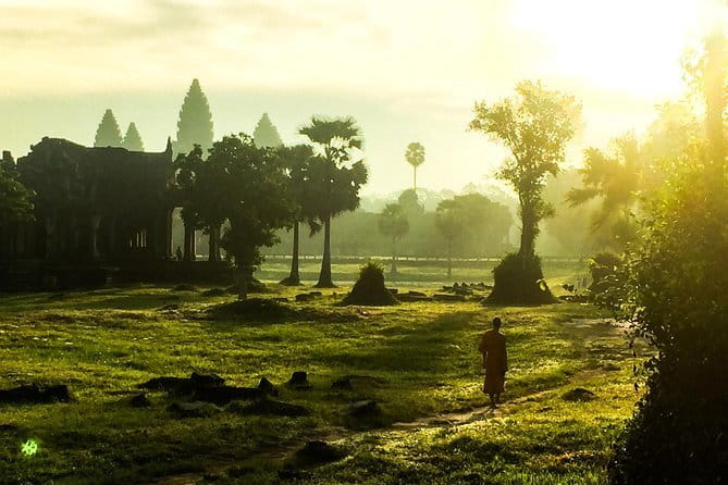 Angkor Wat & Banteay Srei 1-Day Tour - What to wear for Angkor temples, and how to stay comfortable