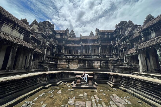 Angkor Wat Bike Tour with Lunch Included - Angkor Wat and Khmer Carvings, Before You Ride Into the Set Pieces