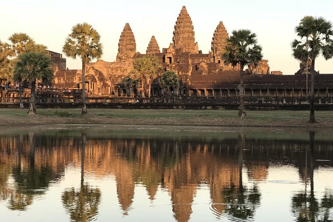 Angkor Wat & Floating Village 3-Day Private Tour - Getting oriented in Siem Reap with hotel pickup at 8:00 am
