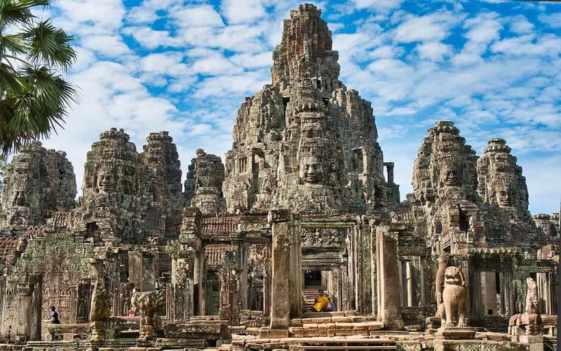 Angkor Wat: Full-Day Guided Sunset Tour - Angkor Wat: Your First Big Moment, and Why 2 Hours Fits