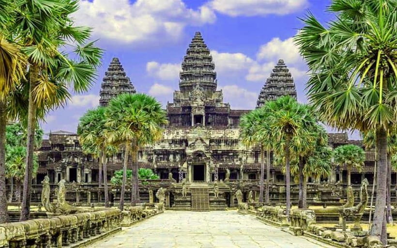 Angkor Wat: Full-Day Guided Sunset Tour - Morning Pickup in Krong Siem Reap: Getting Started Without a Headache