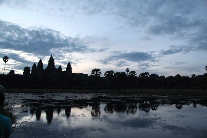 Angkor Wat Full-Day Private Tour with Sunrise - Who should book this sunrise private tour?