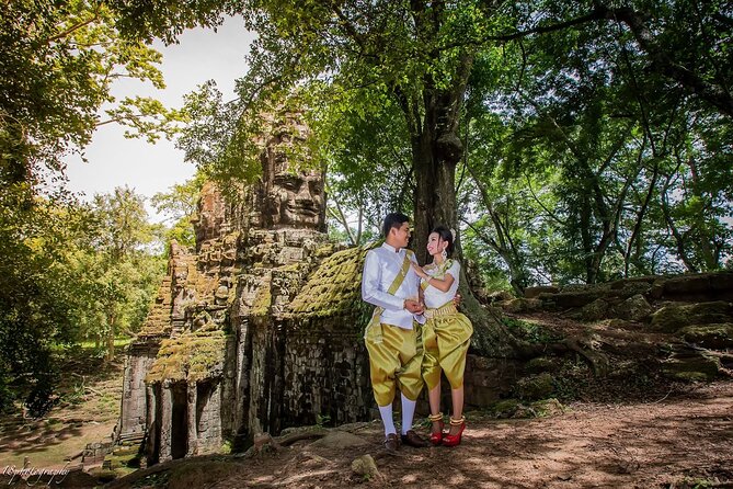 Angkor Wat Full-Day Sunrise & Sunset Private Tour All Interesting Major Temples - Ta Prohm and the Jungle Roots: The Temple That People Dream About