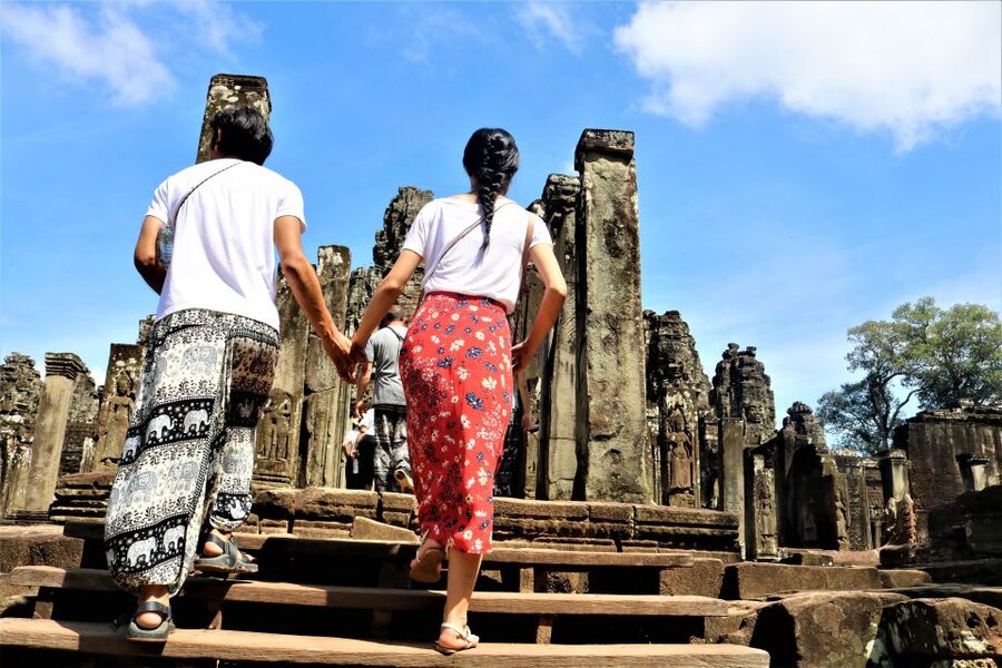 Angkor Wat: Full-Day Temples Small Group Tour - Who this small-group Angkor Wat tour fits best