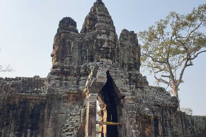 Angkor Wat Full Day Tour in Siem Reap Small-Group - Angkor Wat: the main stage, plus how to look better