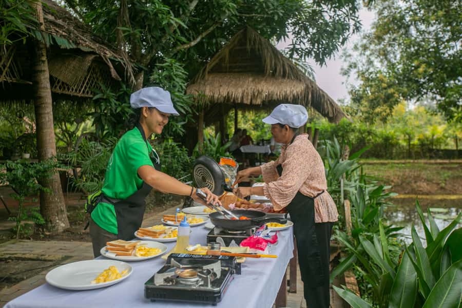 Angkor Wat: Guided Sunrise Bike Tour w/ Breakfast and Lunch - Village routes inside the Angkor Wat complex
