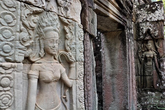Angkor Wat Highlights and Sunrise Guided Tour from Siem Reap - What to wear, what to bring, and how to avoid sunrise misery