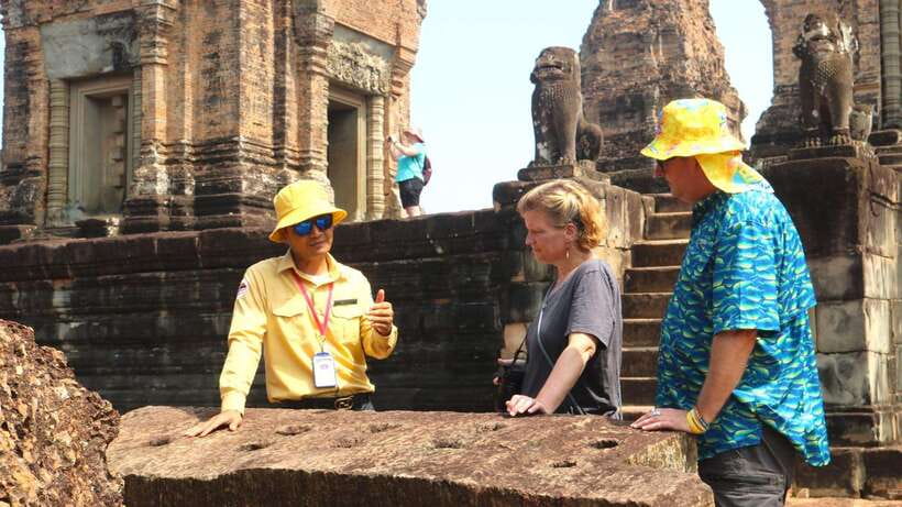 Angkor Wat: Highlights and Sunrise with Spanish Guide - Key highlights you will actually care about