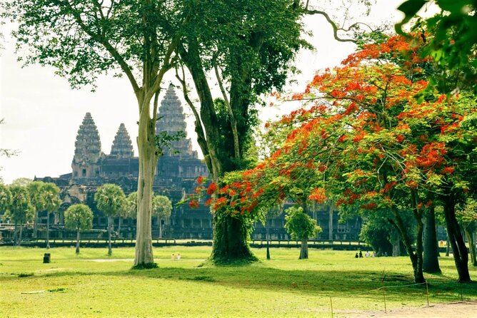 Angkor Wat one Day Private Tour for All Highlight Angkor Temples - Baphuon and Phimeanakas: layers of architecture worth pausing for
