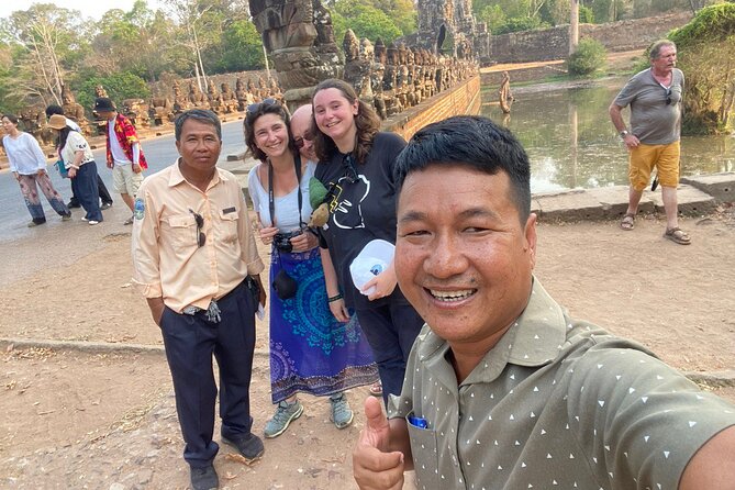 Angkor Wat Private 2 day tour including National Park Phnom Kulen - Day 2 sunrise at Angkor Wat: the early pass and the quiet mood