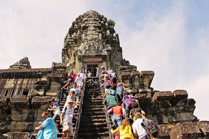 Angkor Wat Private Day Tour from Siem Reap - Angkor Wat: Bas Relief, Vishnu, and That Breathtaking Scale