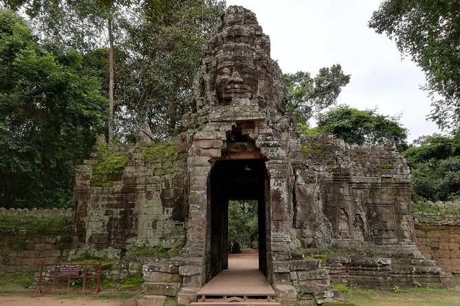 Angkor Wat Private Driver Tours to Angkor Wat Sunrise, Angkor Thom & Ta Prohm - Angkor Thom South Gate to Bayon, Baphuon, and Terraces