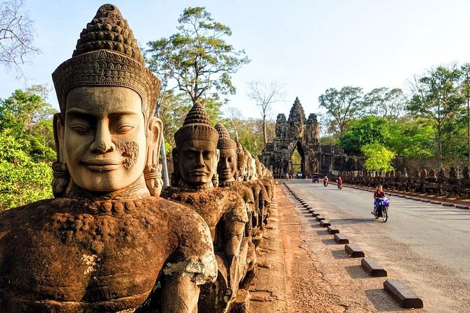 Angkor Wat Private Tour with English Speaking Driver, NO guide - Angkor Thom and Bayon: built for Jayavarman VII