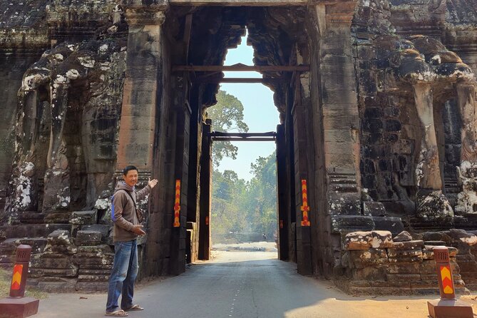 Angkor Wat Private Tuk-Tuk Tour (sunrise Option) & more - Pickup comfort: towels, water, and small things that matter